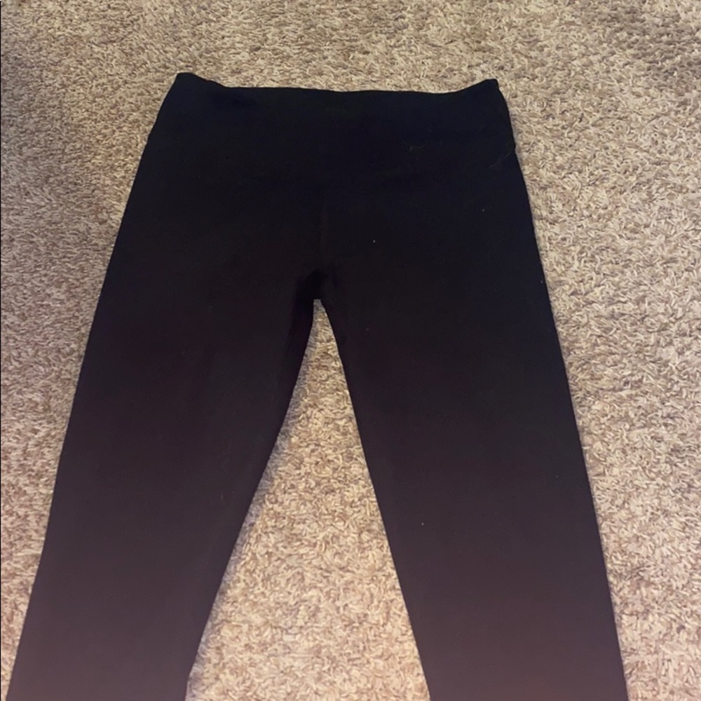 Fabletics cropped leggings